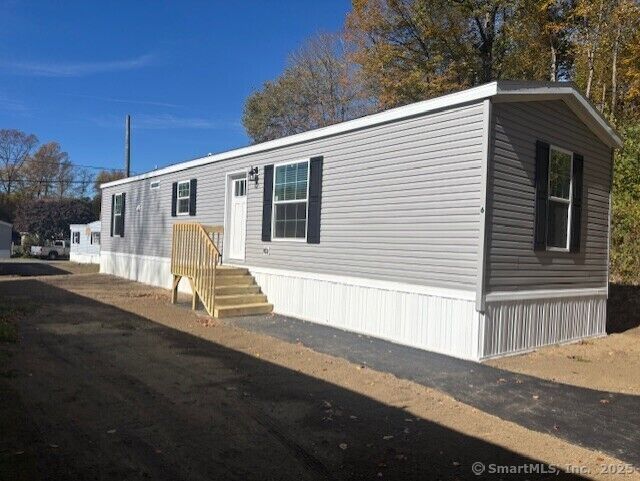 Property Photo: 6 Violette Road CT 06470