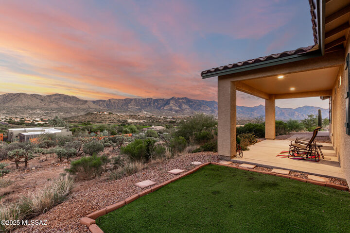 64568 E Calle Rosa Linda  Tucson AZ 85739 photo