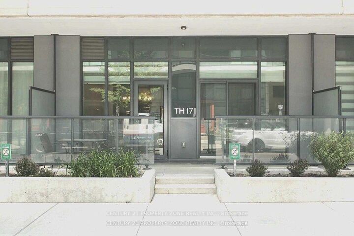 4055 Parkside Village Drive Th-17  Mississauga ON L5B 0K8 photo