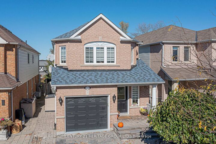 549 Pelletier Court  Newmarket ON L3X 2N7 photo
