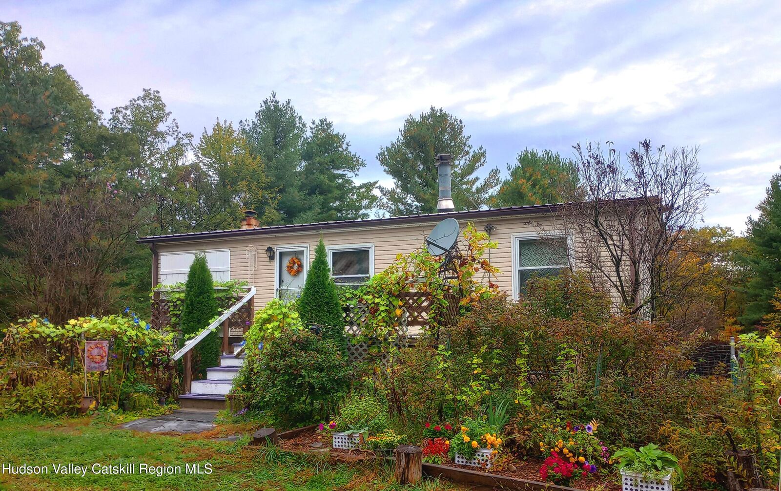 Property Photo: 15 Braziel Heights NY 12446