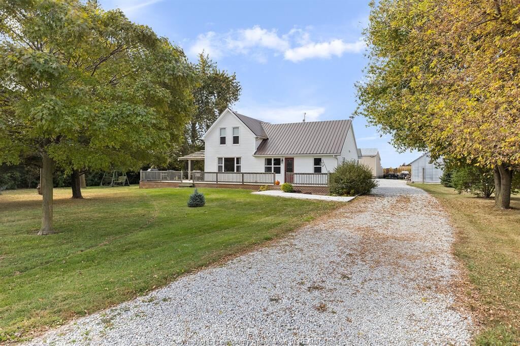 Photo de la propriété: 1049 Mersea Road 12 ON N0P 2J0