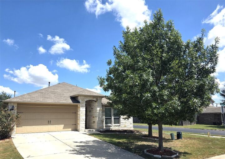602 Mitchell Drive  Hutto TX 78634 photo