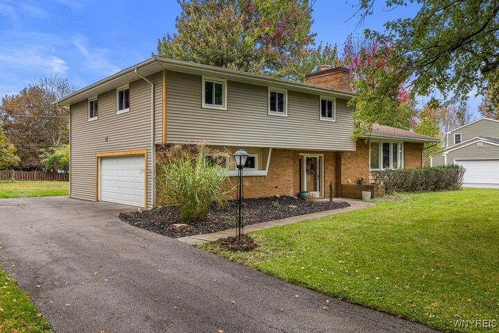 Property Photo:  5286 Thompson Road  NY 14031