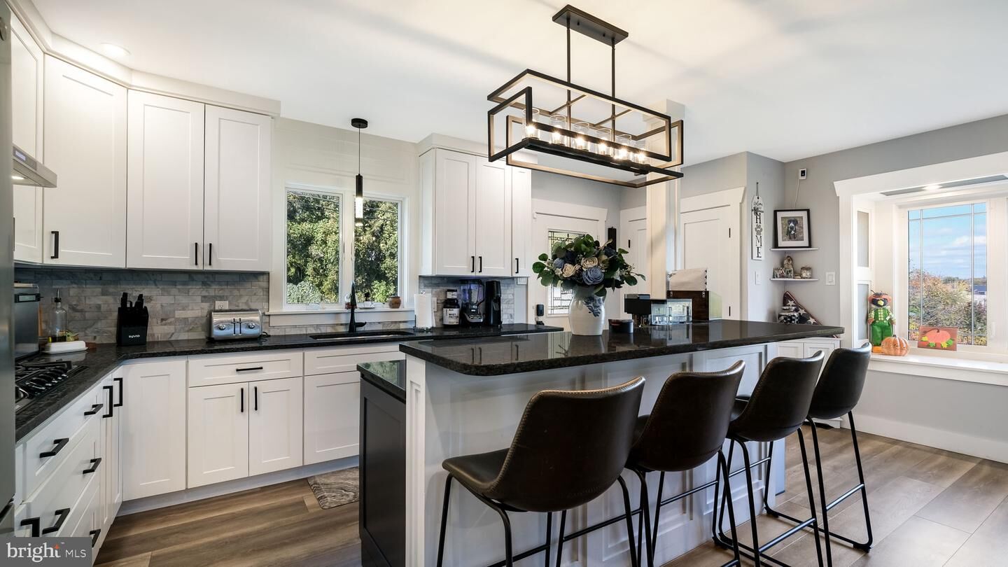 Property Photo:  1104 N York Road  PA 19090 