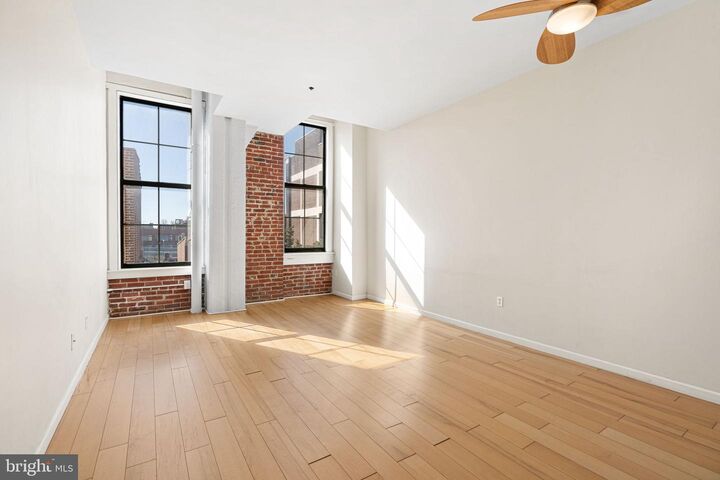315 New Street 503  Philadelphia PA 19106 photo