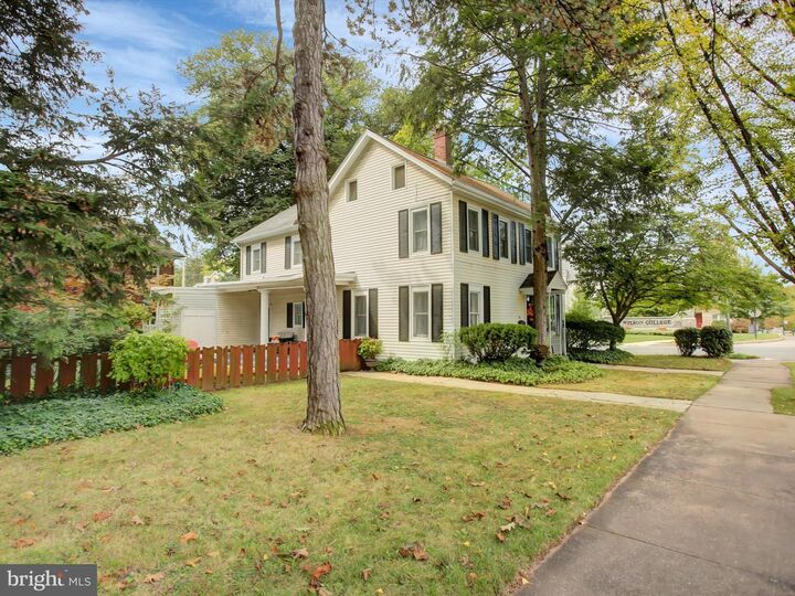 Property Photo: 102 Park Avenue PA 17201