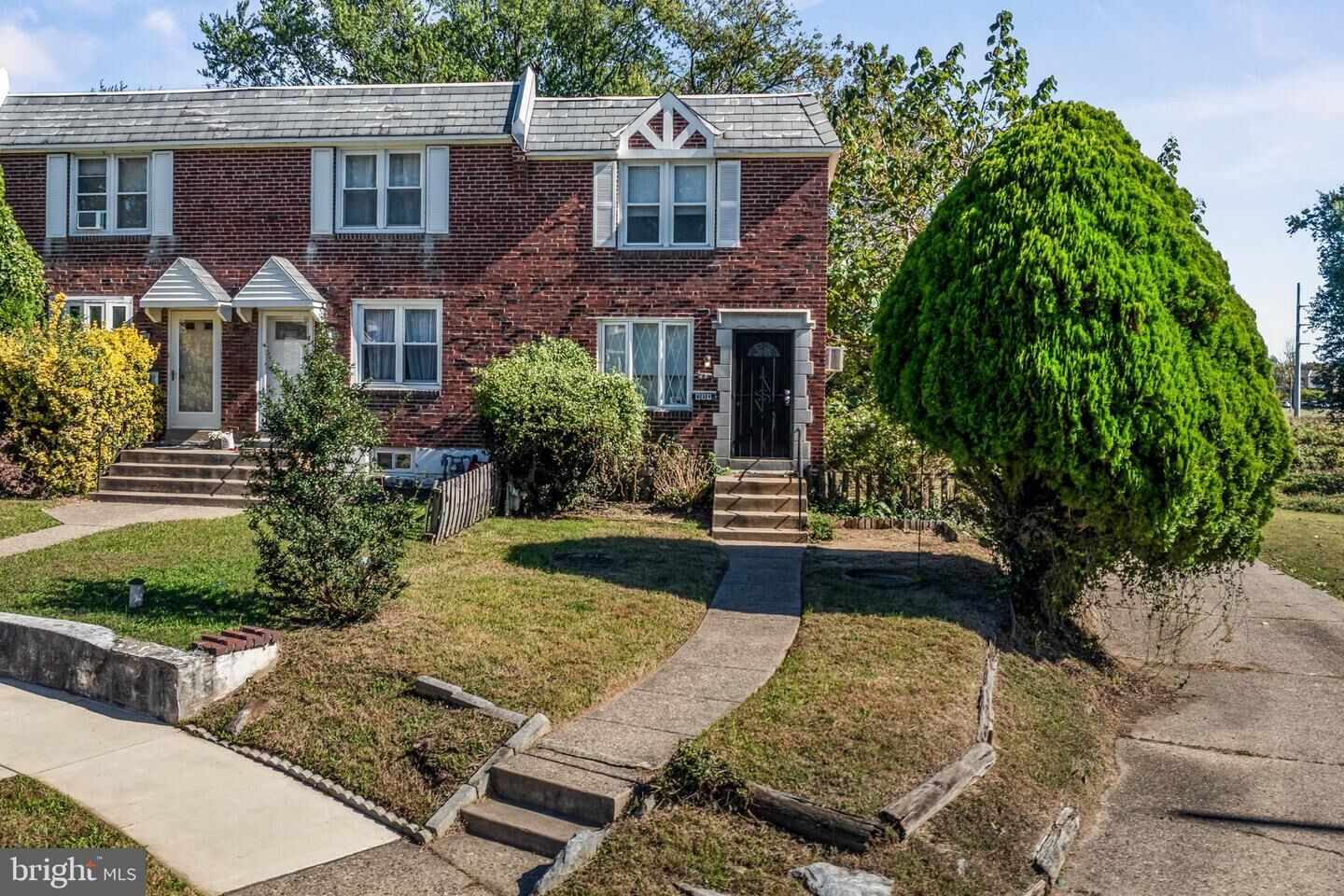 Property Photo: 631 Tribet Place PA 19023