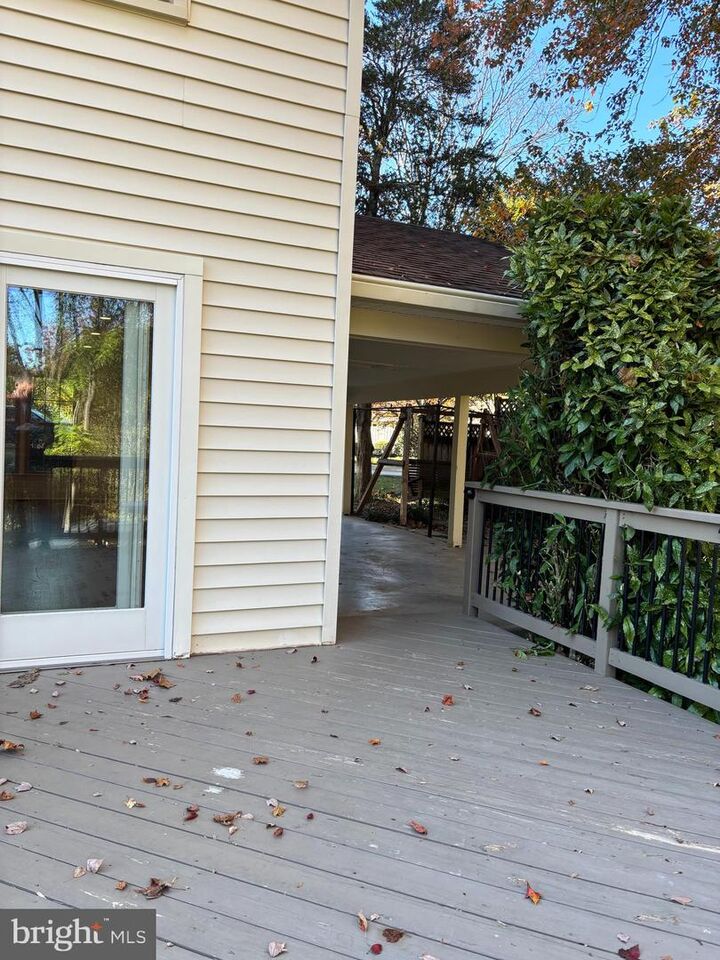 Property Photo:  9830 Meadow Valley Drive  VA 22181 