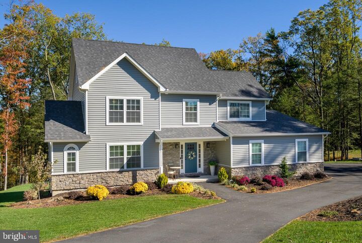 Property Photo: 131 Chinaberry Way PA 18058