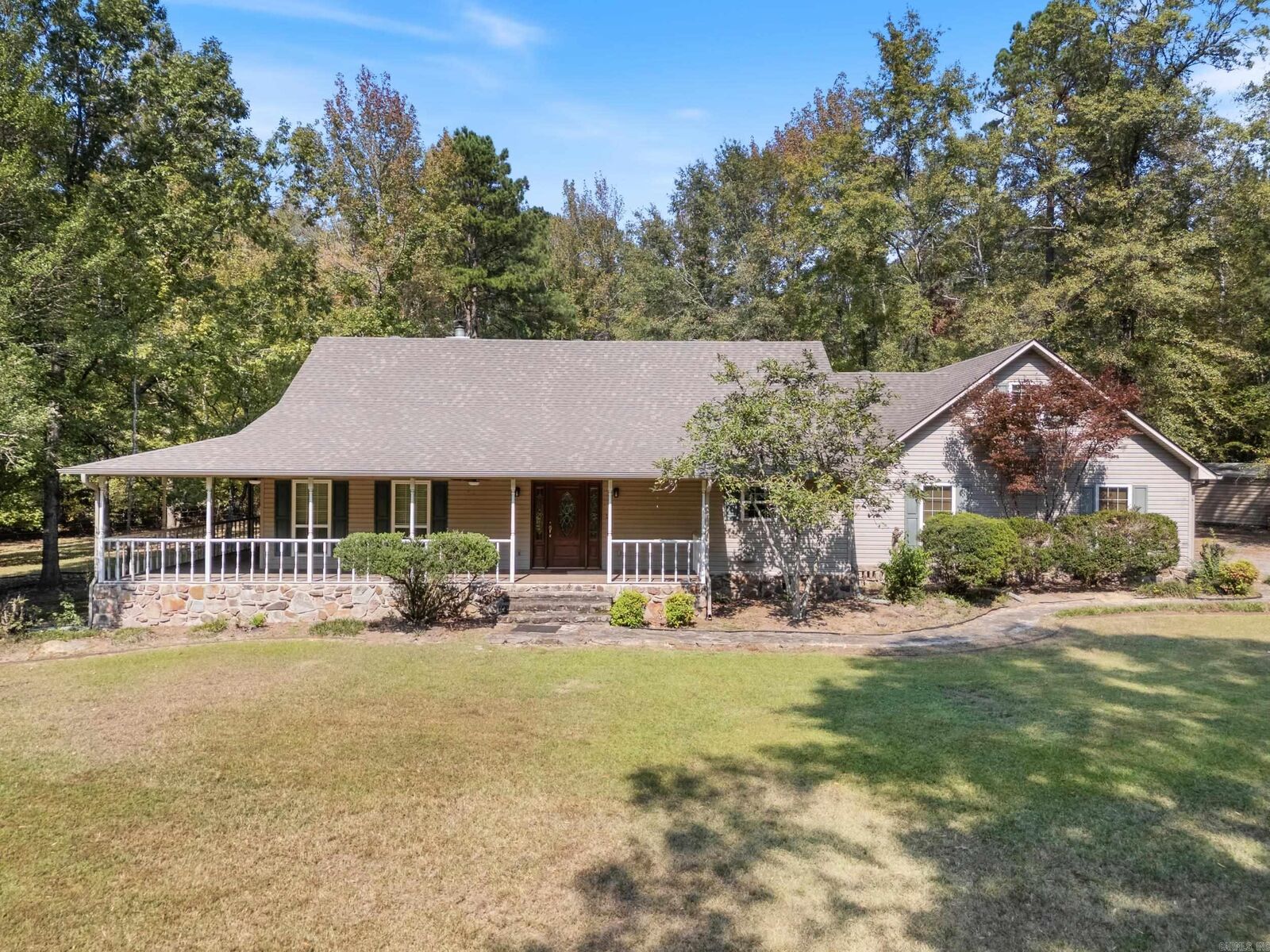 Property Photo:  2404 N Arch Street  AR 72150