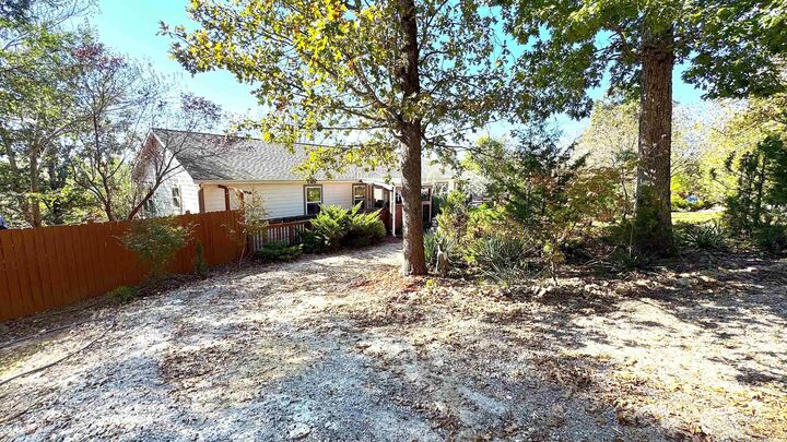 Property Photo:  311 Cr 804  AR 72637