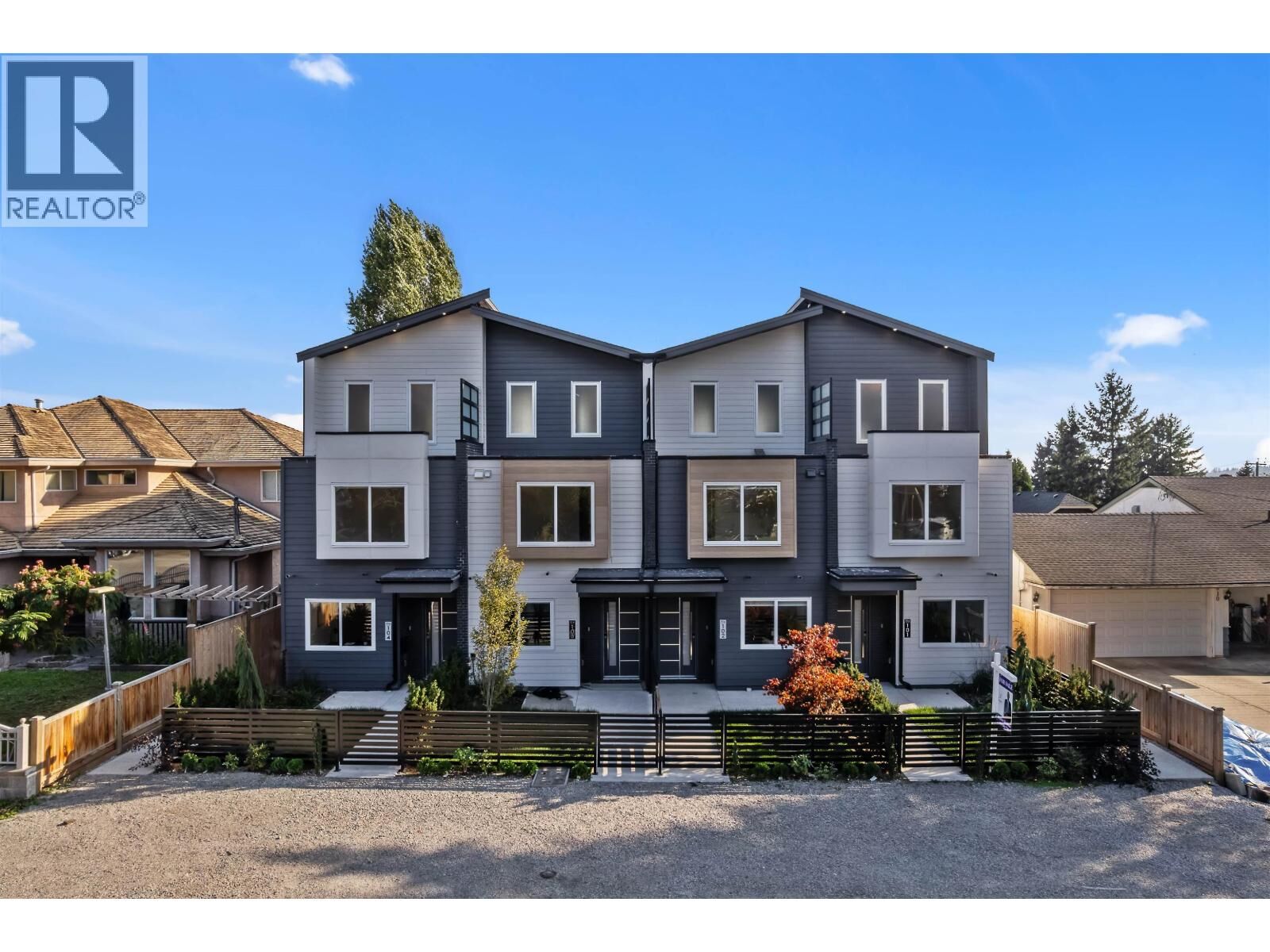 Photo de la propriété: 914 Rochester Avenue 102 BC V3K 2W6