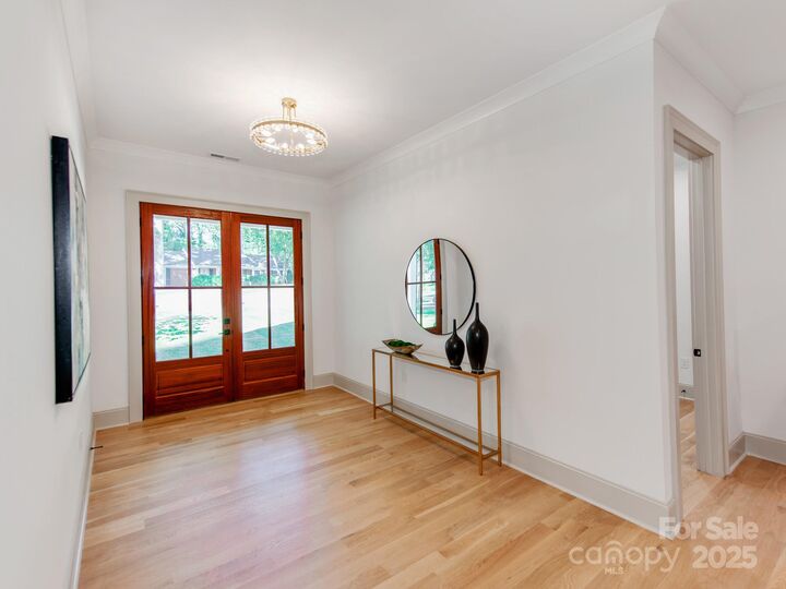Property Photo: 4637 Emory Lane NC 28211