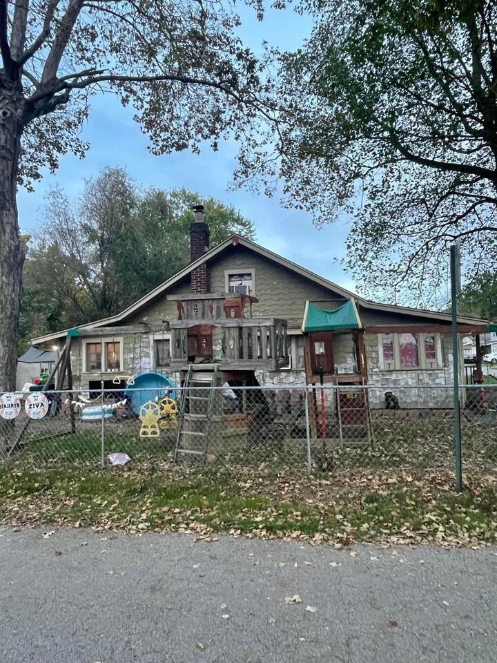 Property Photo: 331 Highland Avenue OH 43008