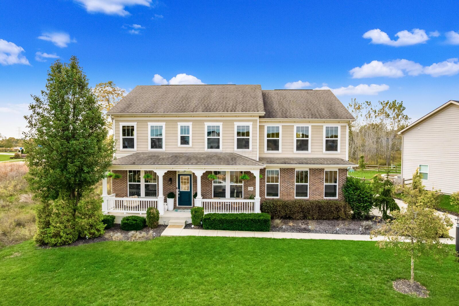 Property Photo: 3341 Woodland Drive OH 43026