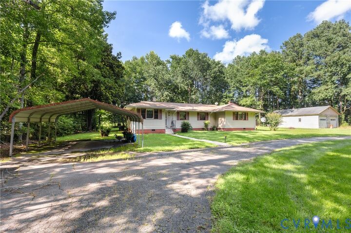 Property Photo: 8420 Centennial Road VA 23842
