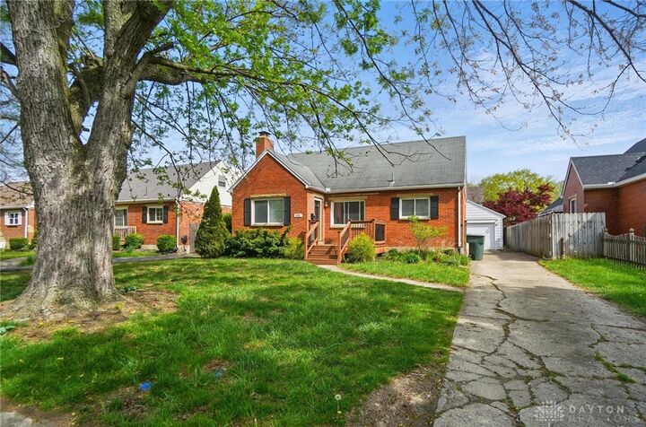 Property Photo: 835 Greenmount Boulevard OH 45419