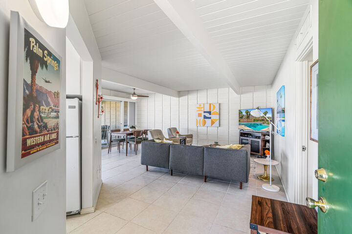 Property Photo: 172 Sandpiper Street CA 92260