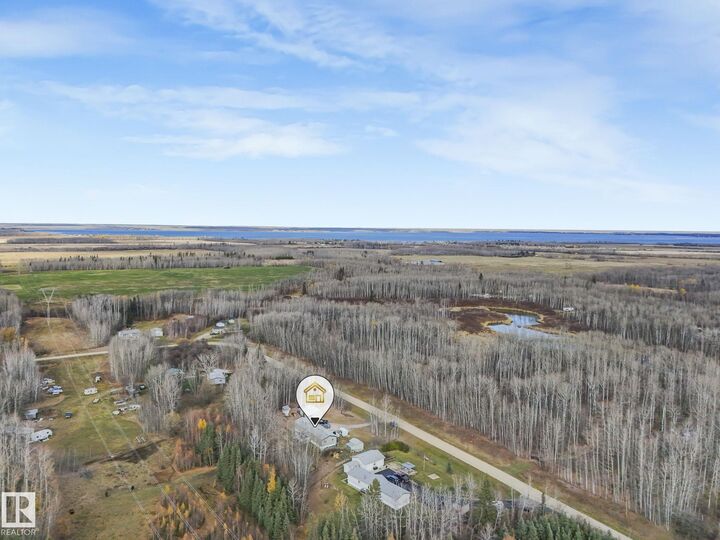 Property Photo: 54227 Rge Road 41 13 AB T0E 0E1