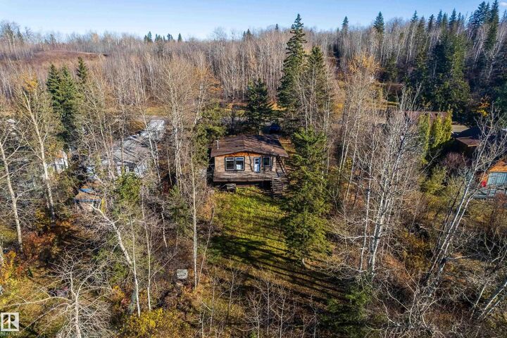 Property Photo: 161 Lakeshore Drive AB T0E 1V0