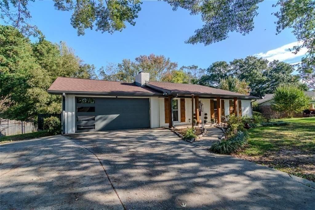 Property Photo:  119 Heritage Way  GA 30157 