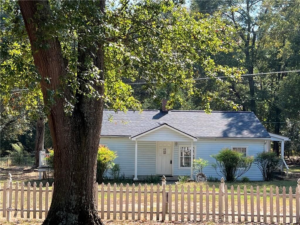 Property Photo: 1192 Rocky Ford Road GA 30553