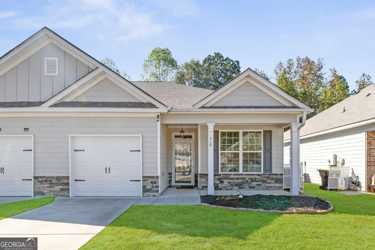 Property Photo: 518 Vandenburg Drive GA 30180