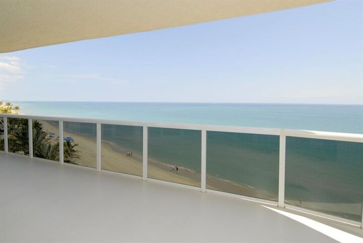 Property Photo:  3200 N Ocean Blvd Sph2609  FL 33308 