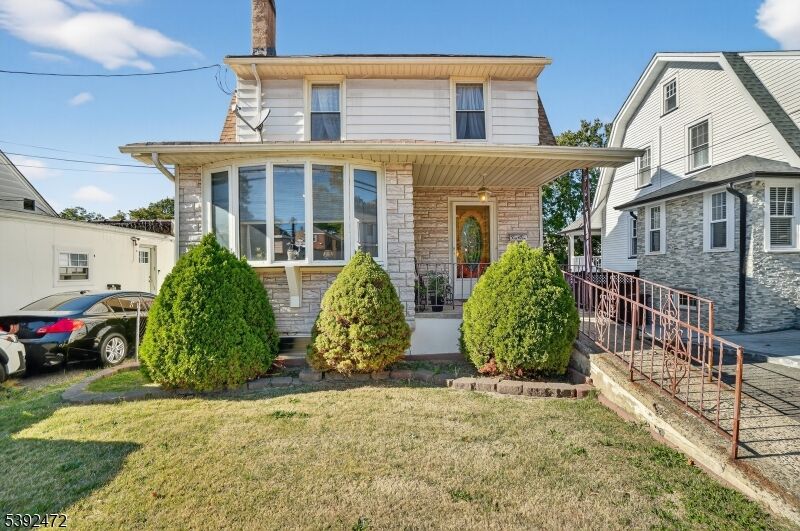 Property Photo: 1010 Falls Ter NJ 07083