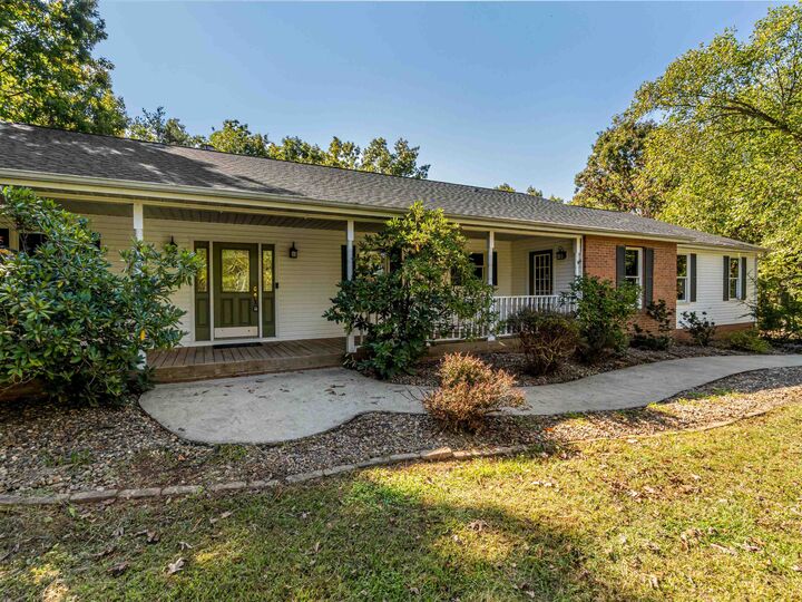 Property Photo:  704 Jericho Road  WV 25545 