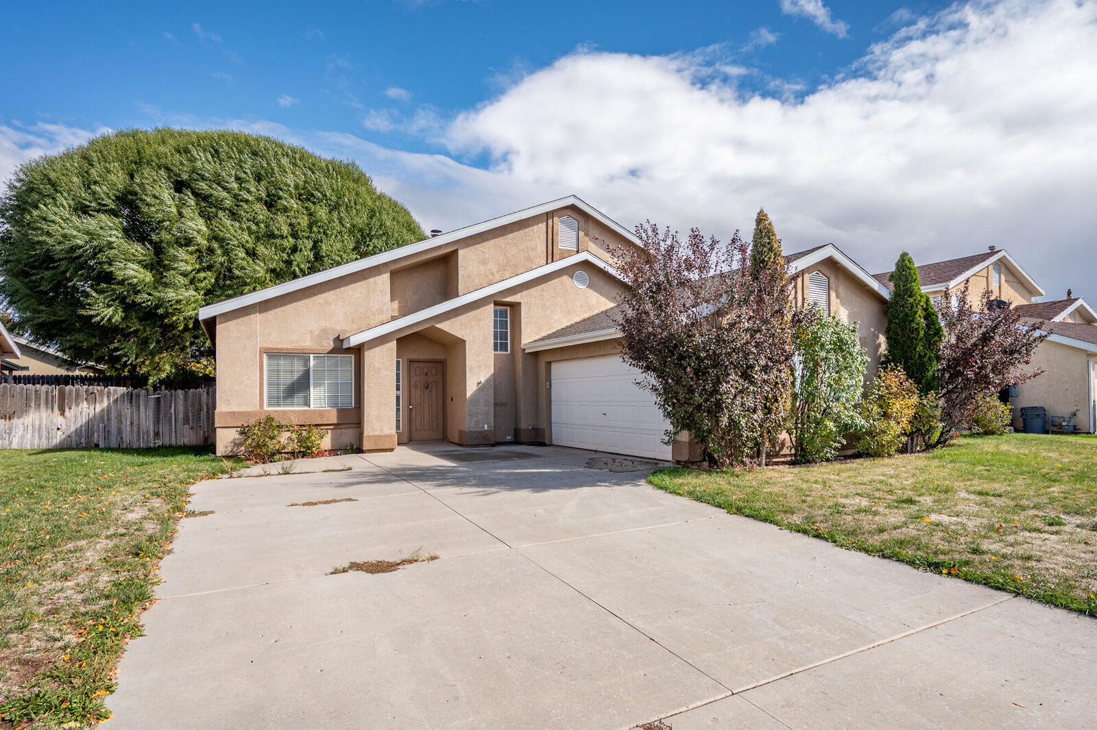 Property Photo: 60 N 4050 W UT 84720