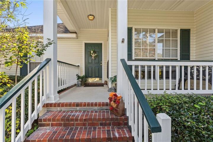 Property Photo:  340 Portside Court  AL 36695 