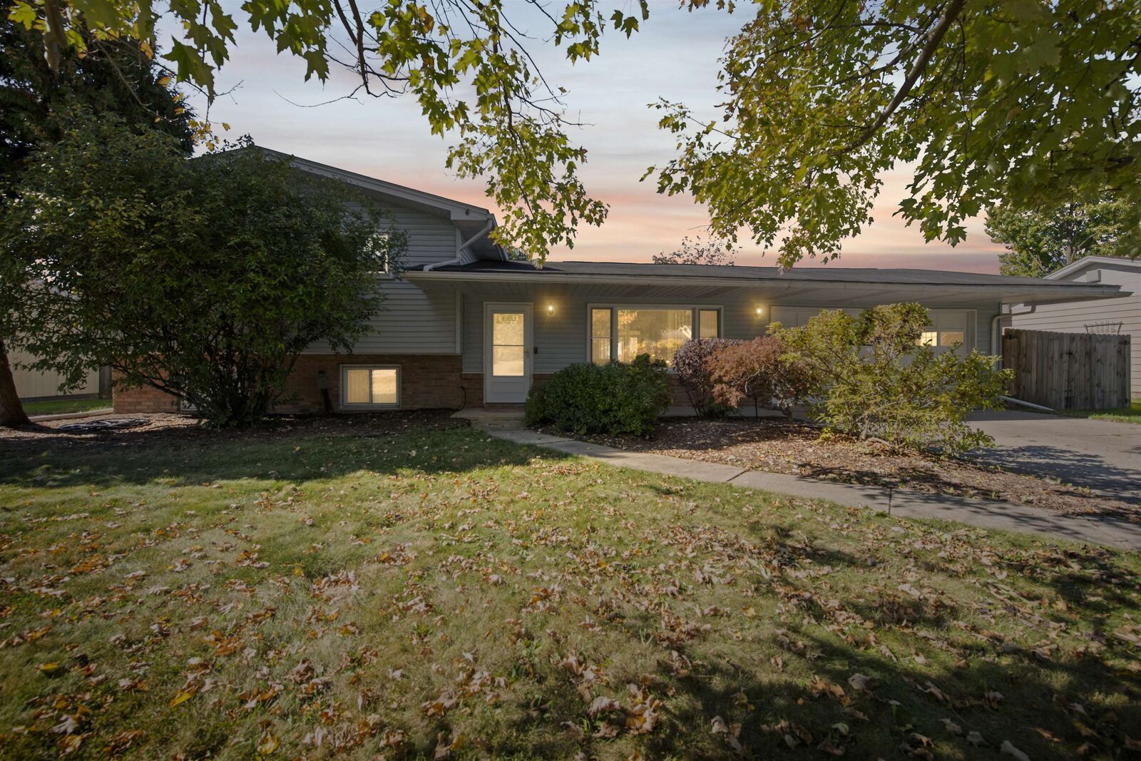 Property Photo: 503 N Walker Street MI 48014