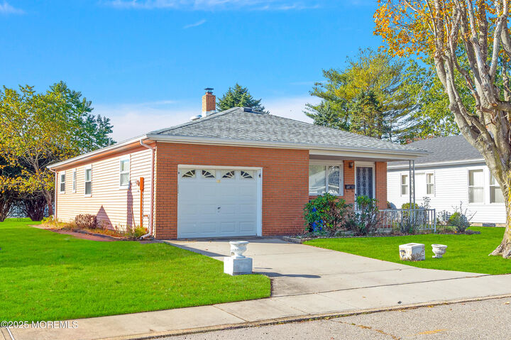 Property Photo:  19 Georgetown Drive  NJ 08757