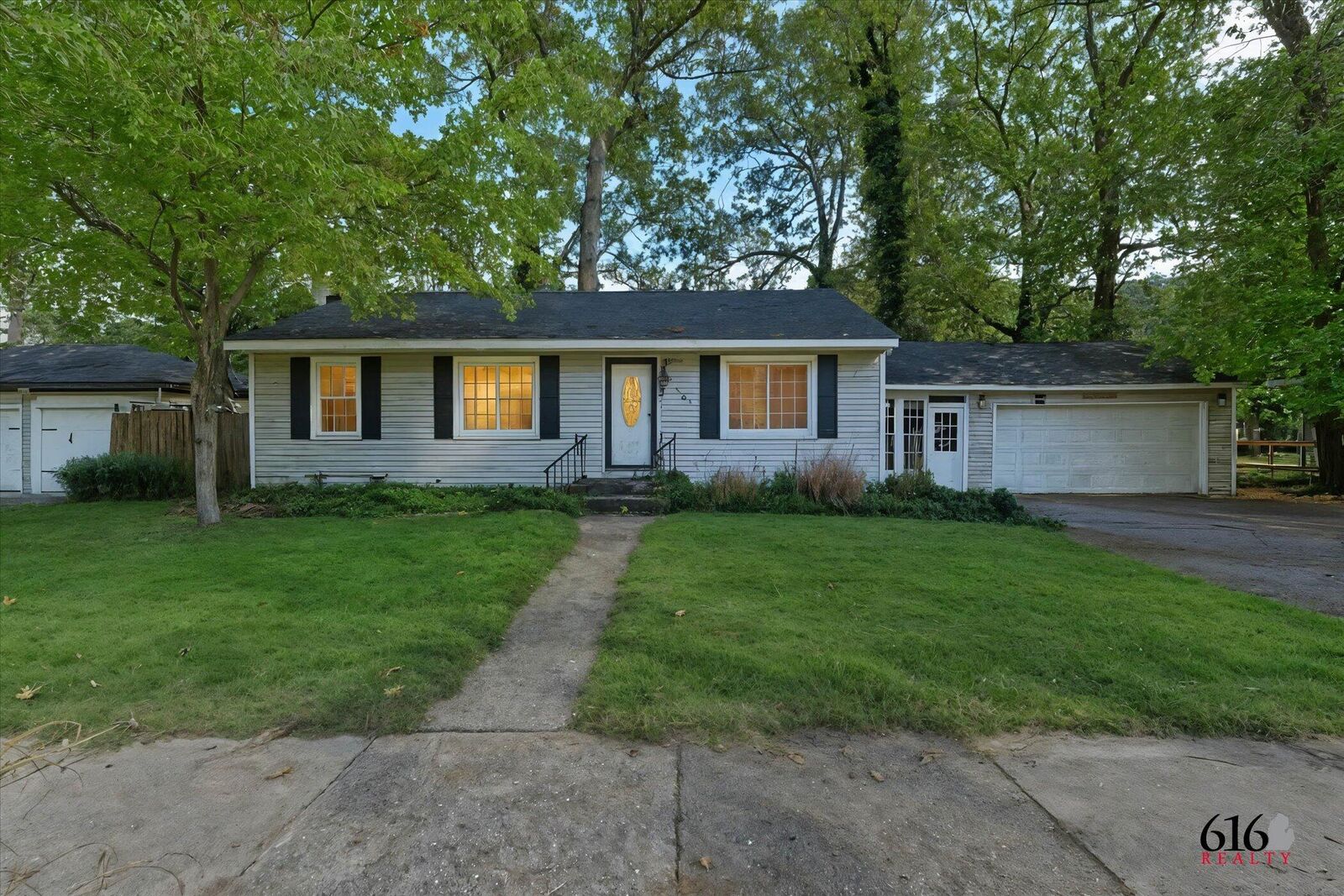 Property Photo:  4648 Blaine Avenue SE  MI 49508 