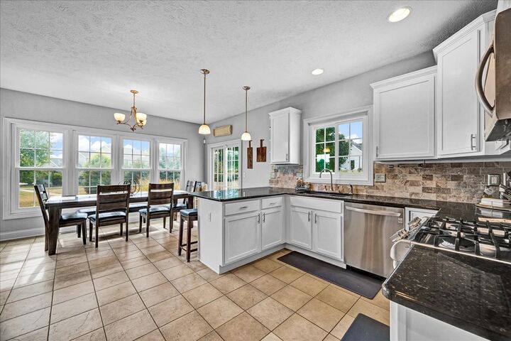 Property Photo:  1001 Mugho Court  IL 61761