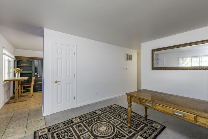 Property Photo:  1814 Jethro Avenue  IL 60099