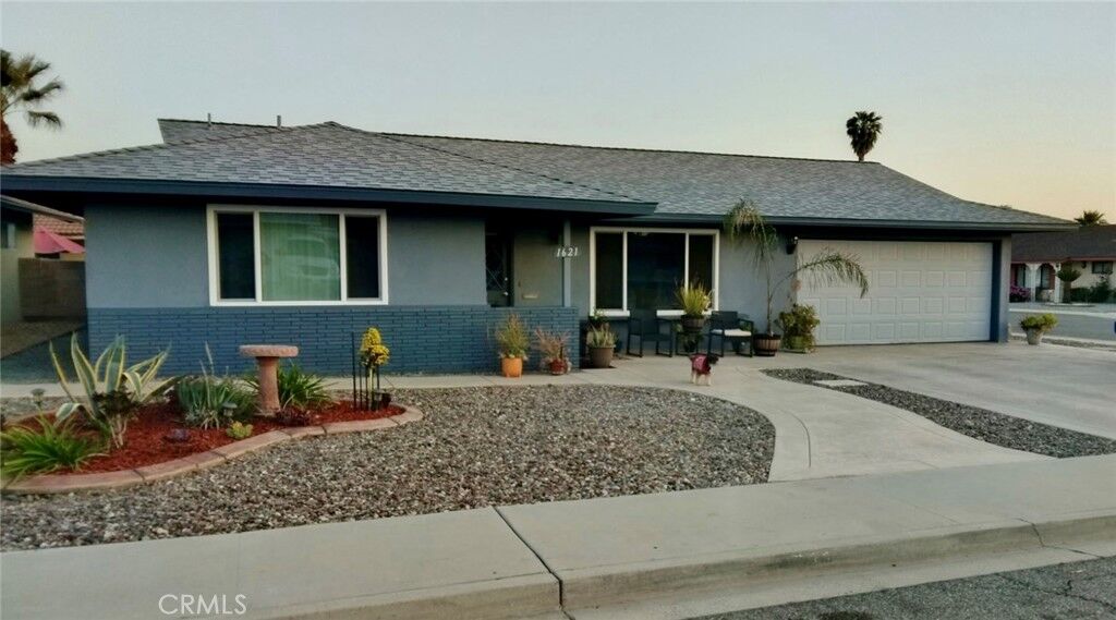 Property Photo:  1621 W Montrose  CA 92543 