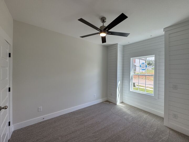 Property Photo:  32 Charleston Cove Way  TN 37043 