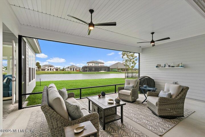 Property Photo:  215 Tesoro Terrace  FL 32095 