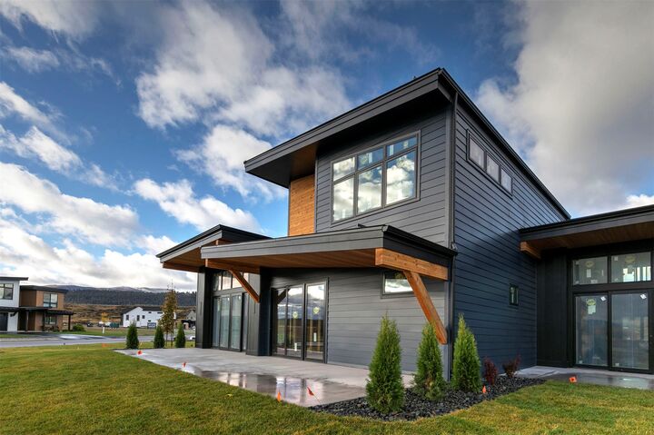 Property Photo: 2414 Pale Evening Court MT 59808