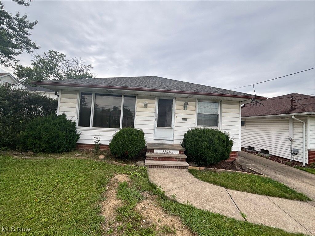 Property Photo:  5368 E 129th Street  OH 44125