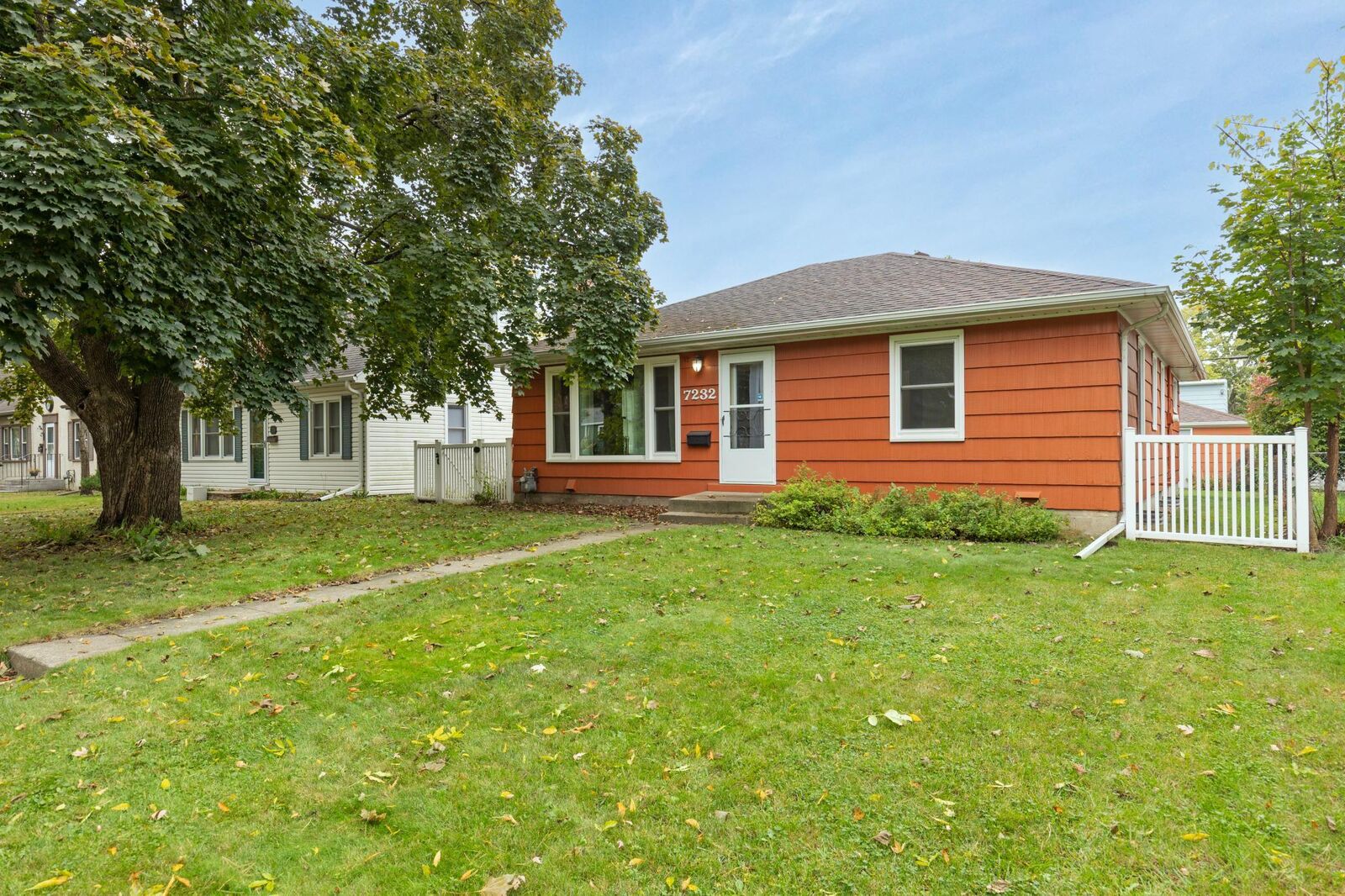 Property Photo: 7232 Harriet Avenue MN 55423