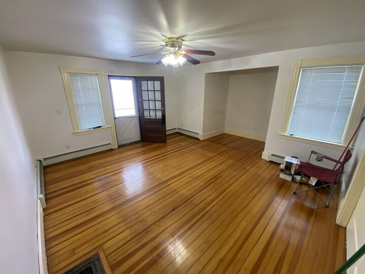 Property Photo: 53 Cascade St 1 MA 01420