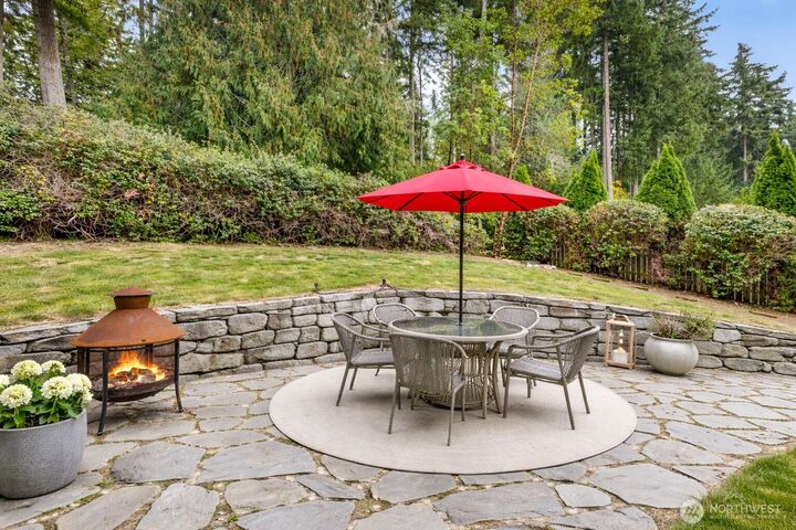 Property Photo:  6615  65th Ave  NW  WA 98335 