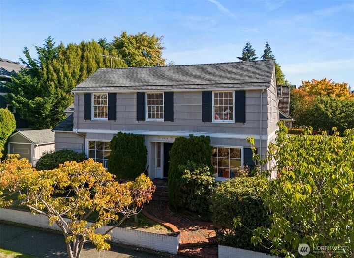 2926 W Blaine Street  Seattle WA 98199 photo