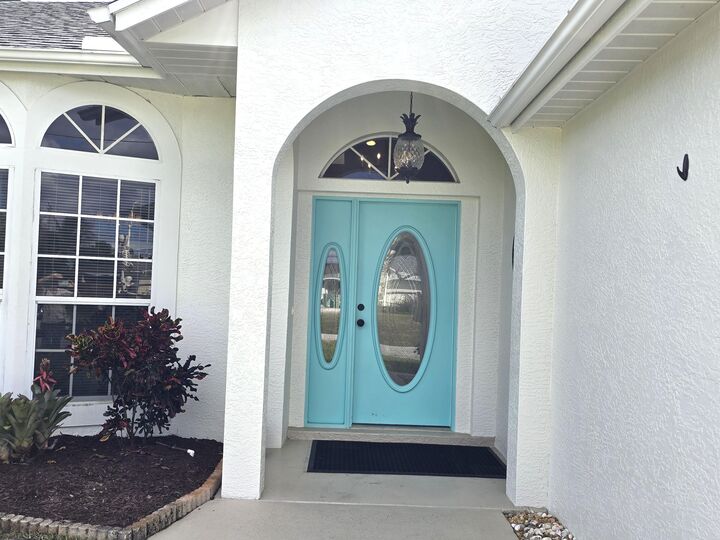 Property Photo:  451 SE Cork Road  FL 34984