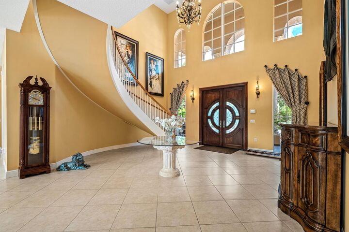Property Photo:  6071 NW 69th Way  FL 33067