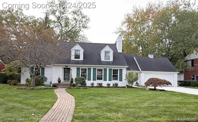499 Sunningdale Drive  Grosse Pointe Woods MI 48236 photo
